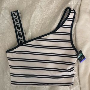 Brand new pink cropped top